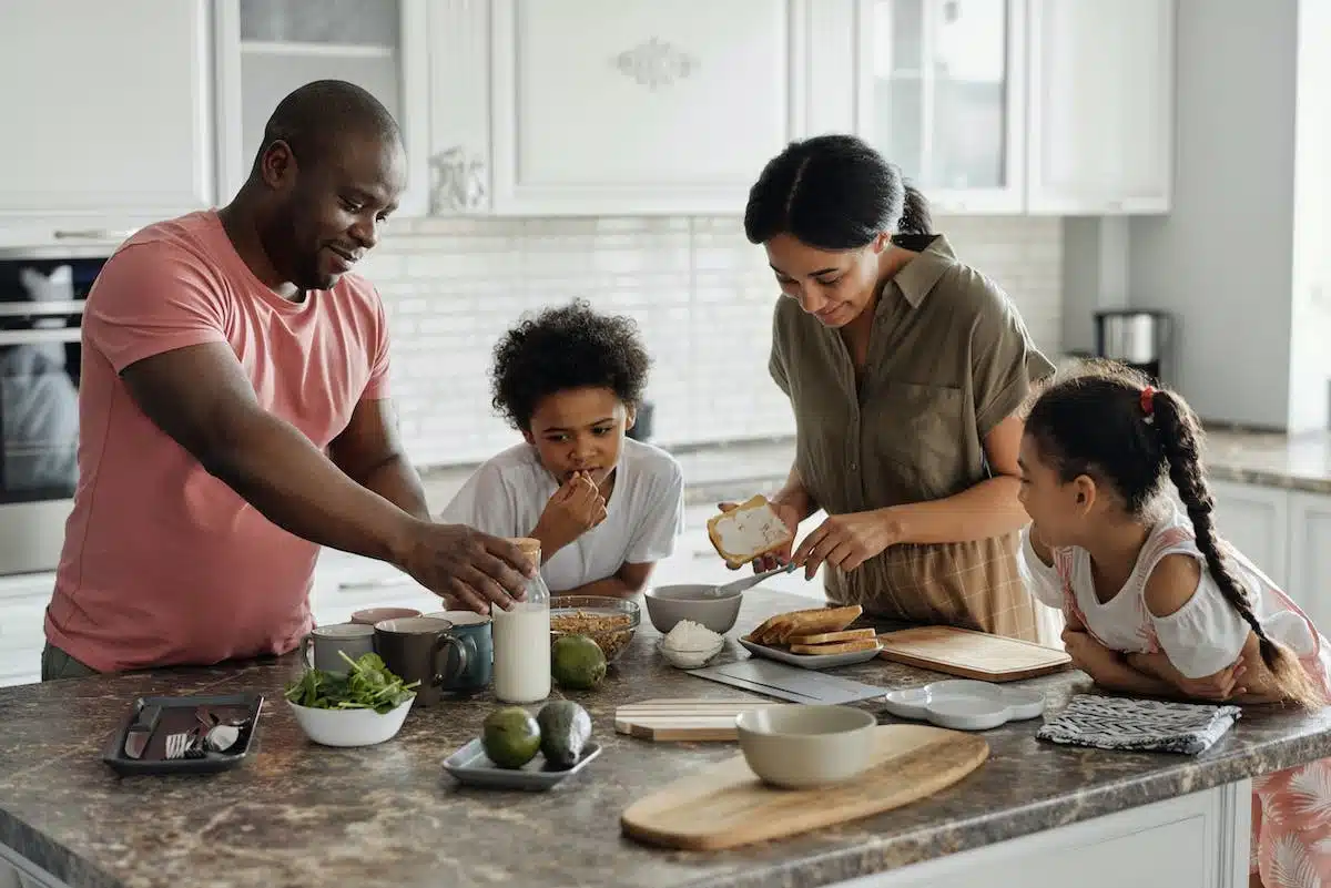 Créer des routines familiales pour un quotidien épanouissant