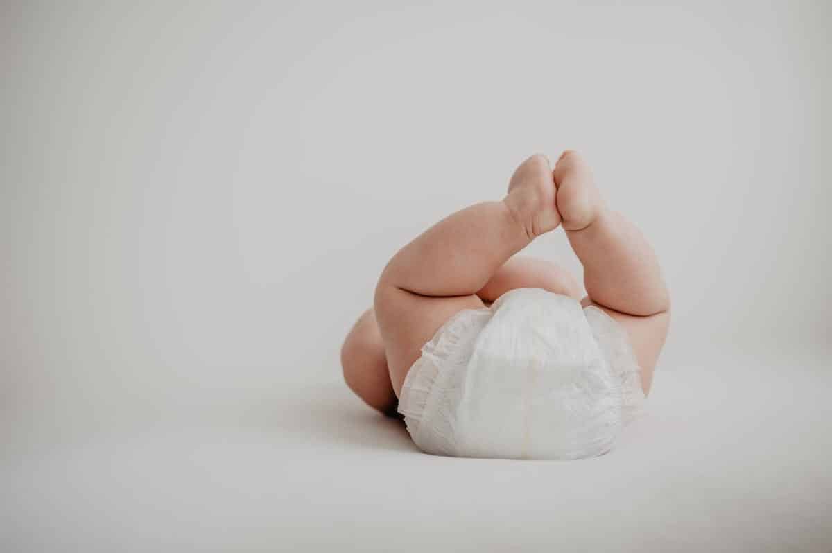 Les nuances de couches pour bébé : comparaison des avantages et des problèmes