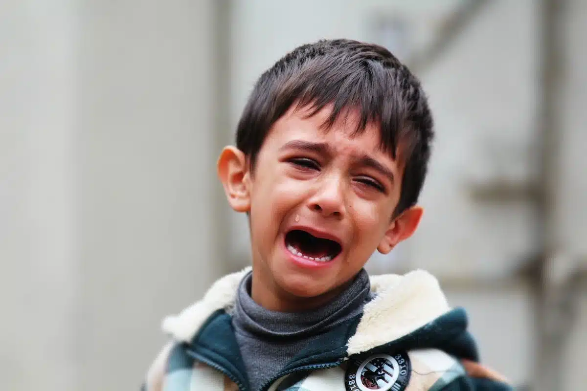 Les clés pour favoriser l’autonomie de votre enfant en toute sécurité