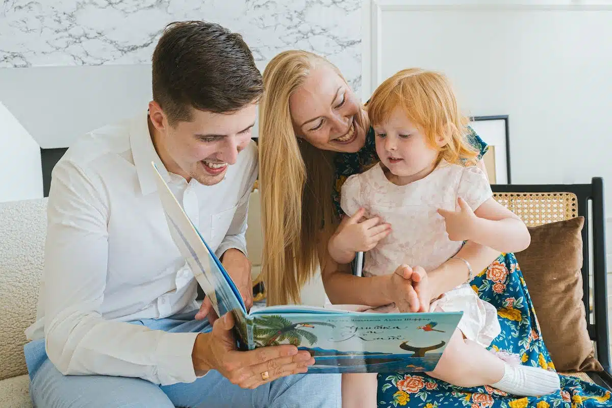 Les bienfaits de la lecture en famille pour une passion partagée