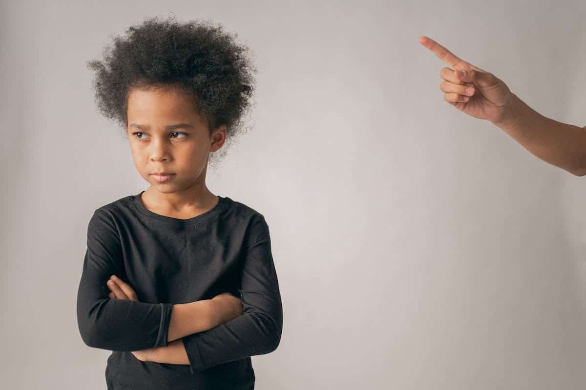 Booster l’estime de soi chez les enfants : Guide pratique pour les parents