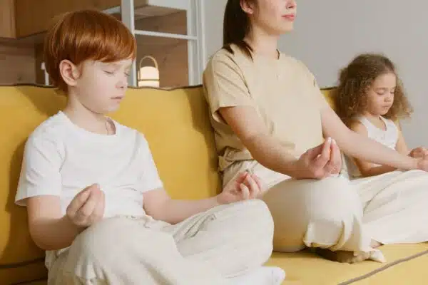Les nombreux bienfaits de la méditation en famille
