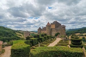 Que Voir et Que Faire dans les Châteaux Autour de Lyon avec Sa Famille ?