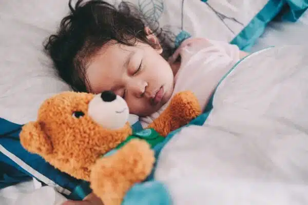 Quelle est l’importance d’une peluche animaux pour les enfants ?