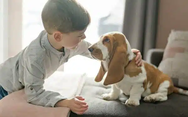 Établir une communication efficace avec son enfant : Stratégies pour maintenir une relation positive
