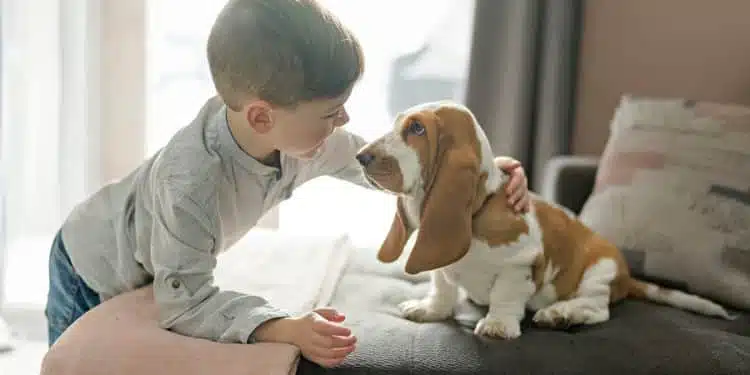 Établir une communication efficace avec son enfant : Stratégies pour maintenir une relation positive