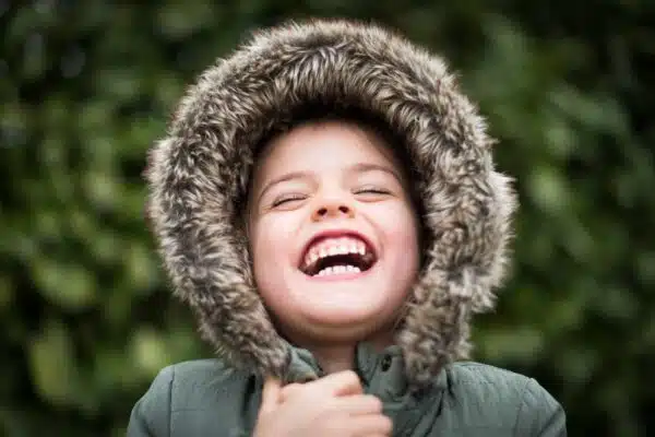 Guide ultime pour aider son enfant à développer une forte estime de soi